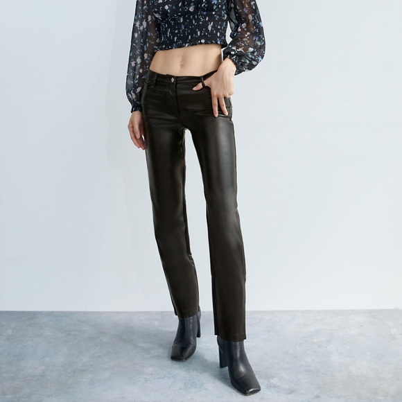 Aritzia Pants - Aritzia melina leather pant